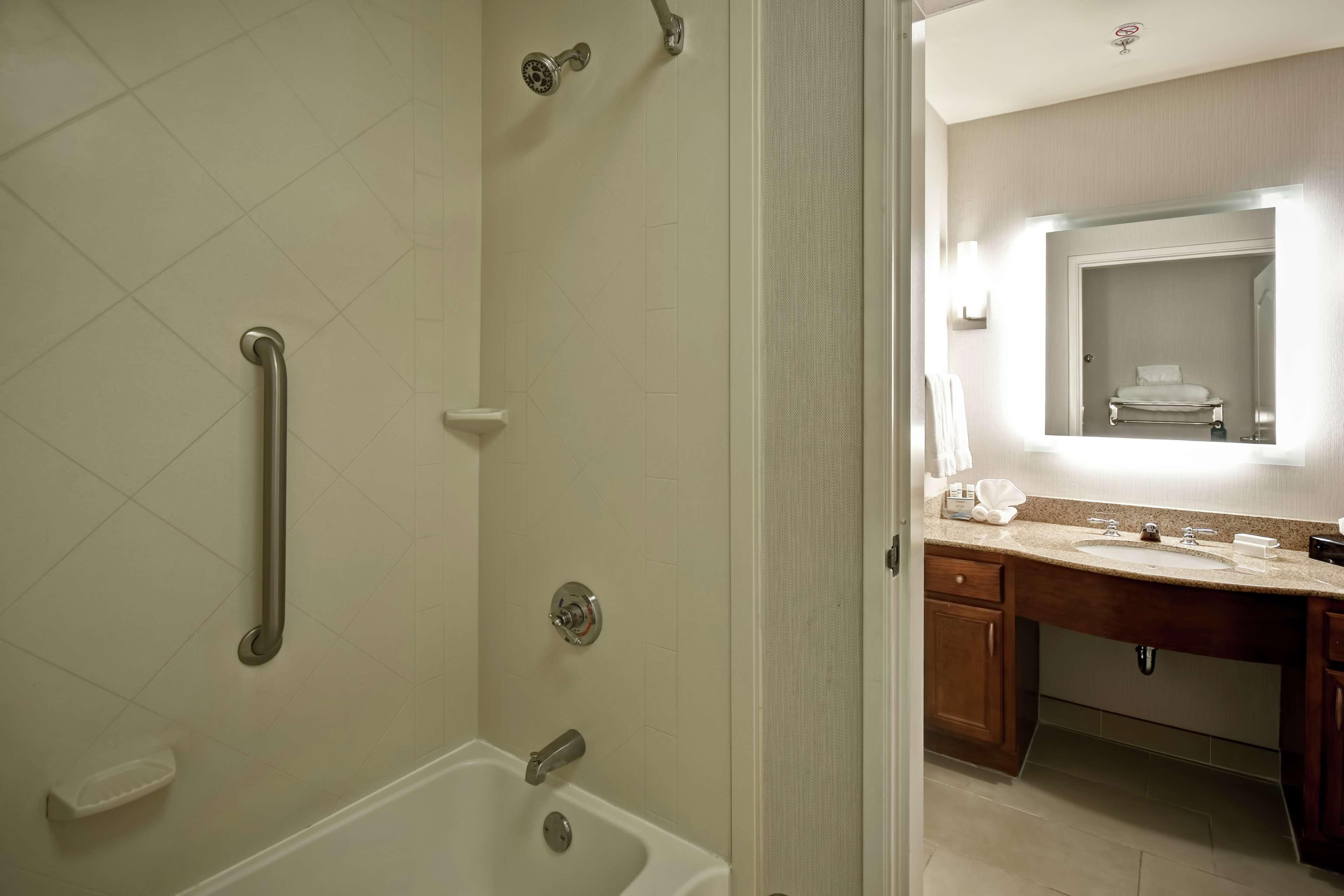 Homewood Suites By Hilton Cincinnati-Milford Exteriör bild